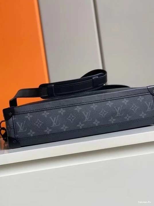 VUITTON SOFT TRUNK LOUIS 0209